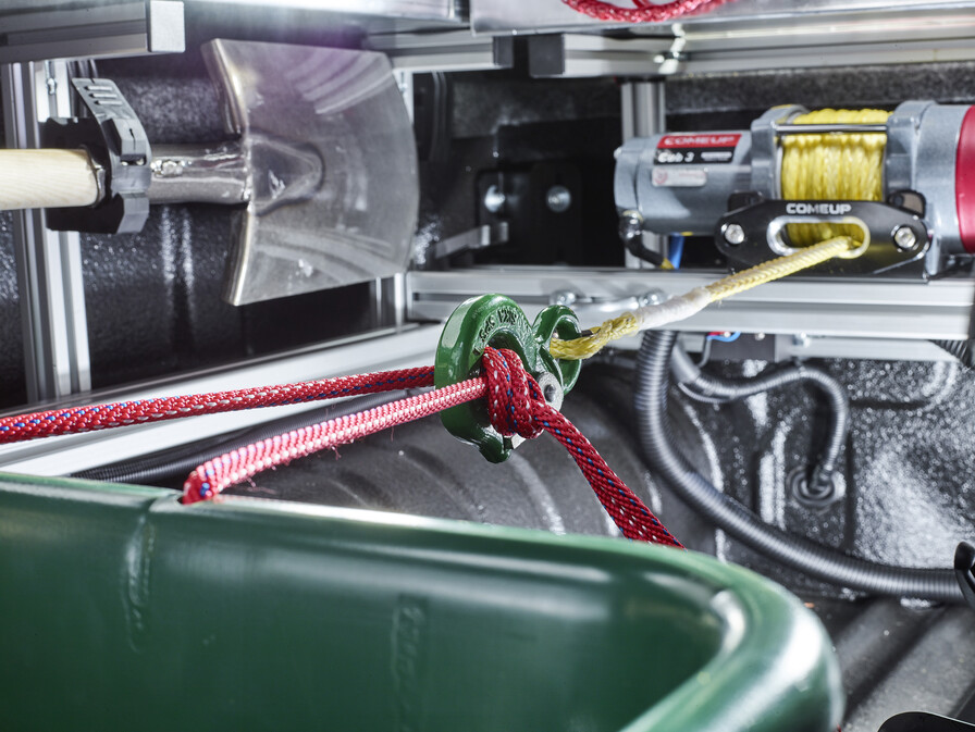 Isuzu D-MAX Pick-Up Poľovník Navijak